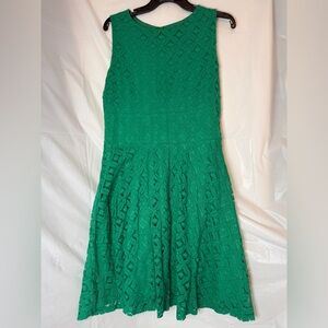 Cute Tiana B. Green Lace Midi Dress
